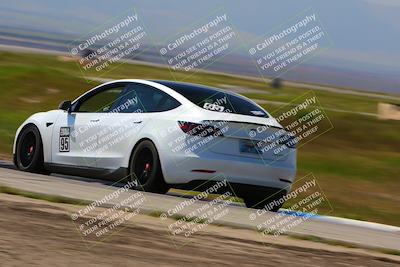 media/Apr-02-2023-Speed Ventures (Sun) [[5e759f4fdb]]/5-Tesla corsa A/session 3 grapvine/